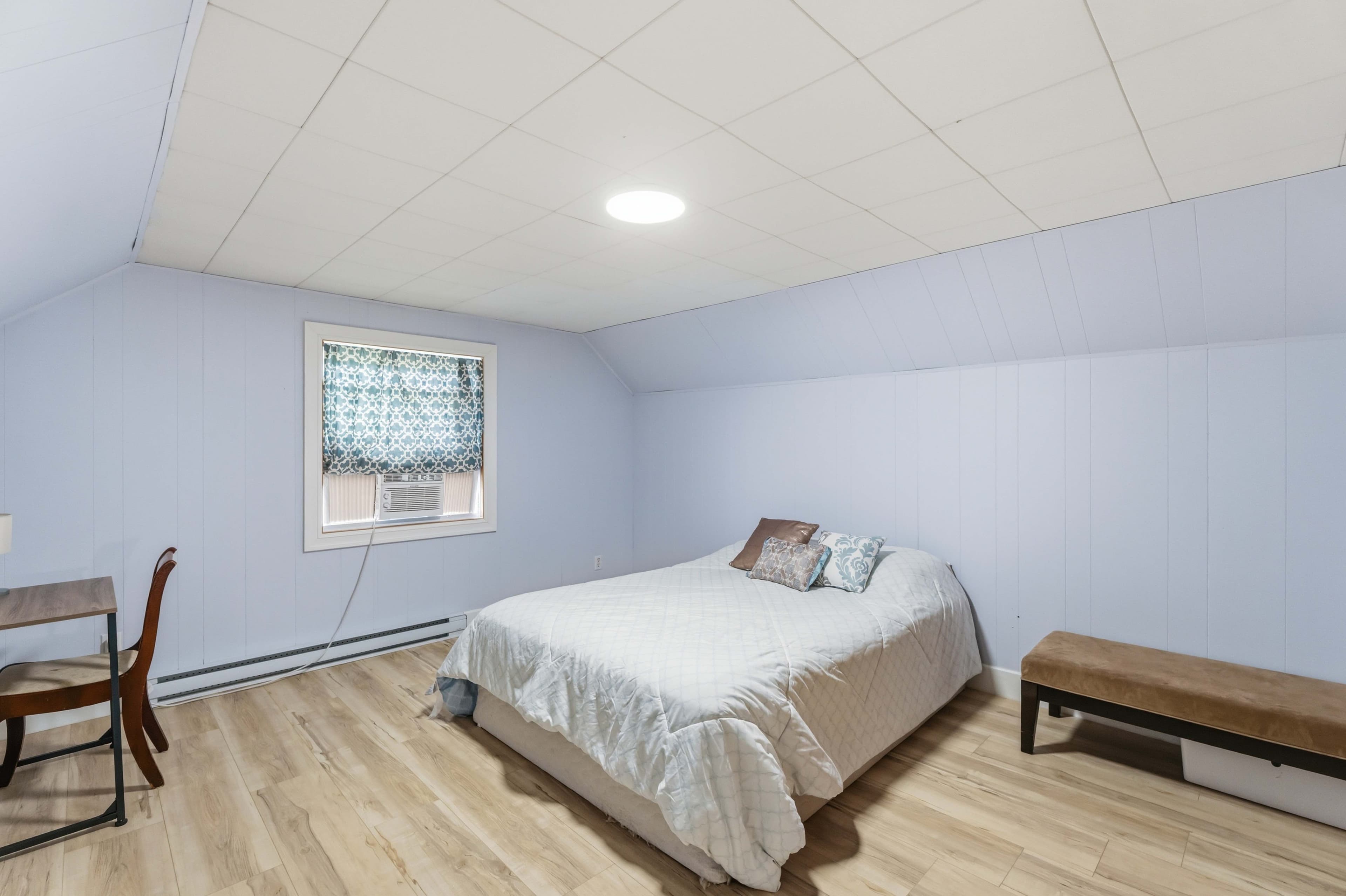 Upstairs bedroom